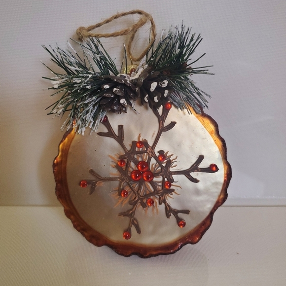 Other - Adorable Glass Christmas Ornament